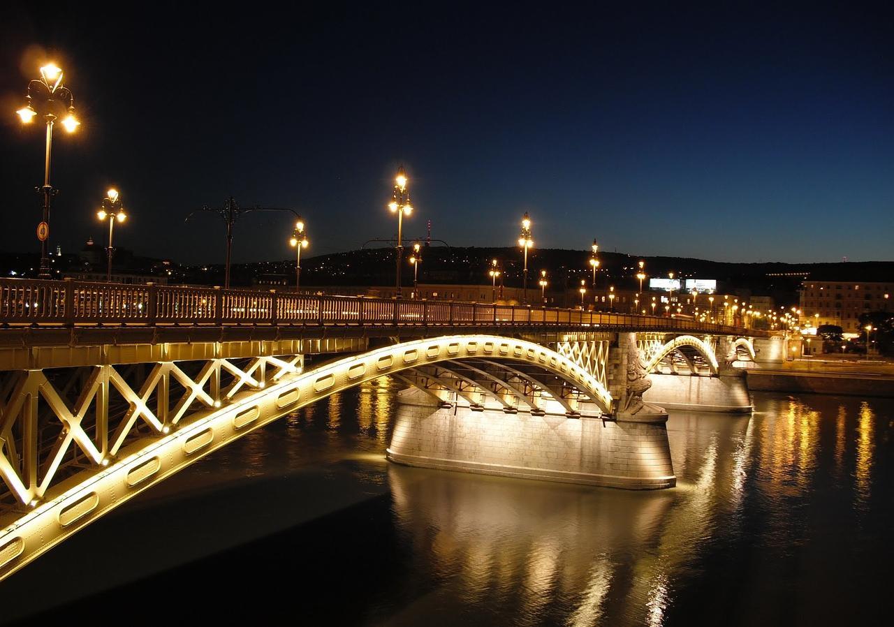 Cityheart Apartments Budapest Esterno foto